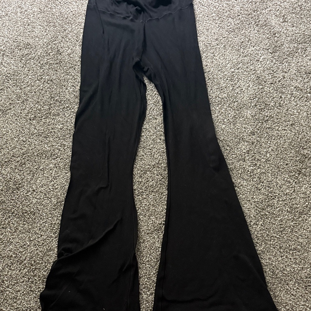 Aerie black flared leggings